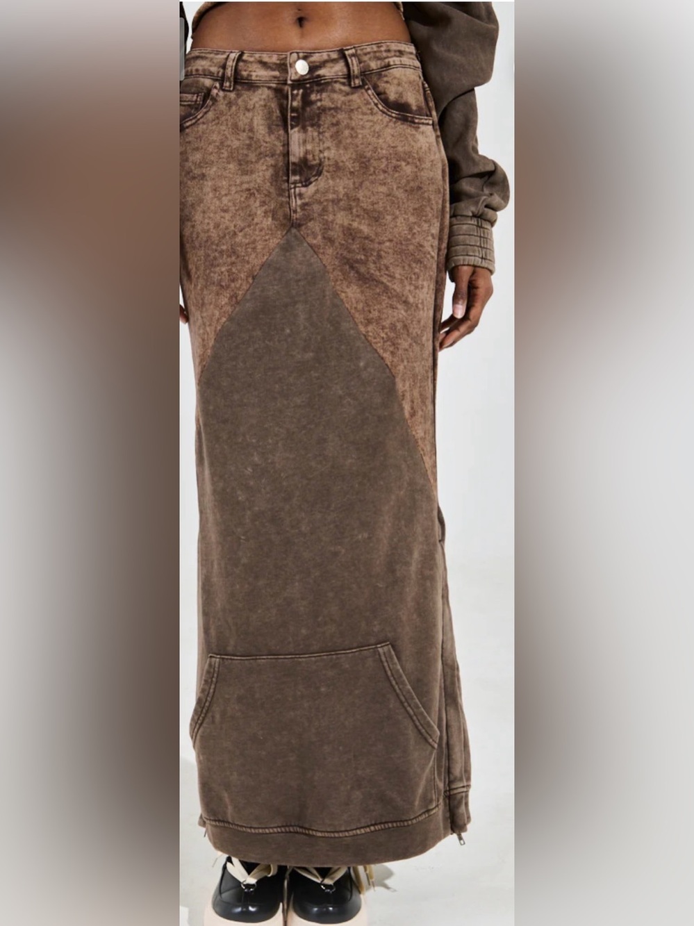 AKIRA Two-Tone Brown Maxi Panel Skirt